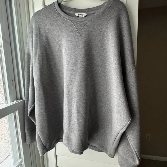 SPANX Air Essentials 2 piece set sweatshirt top 1X and jogger pants 2X gray EUC - Picture 12 of 16